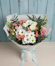 Букет цветов из:  Розы, Лизиантусы и Хризантемы в Таёжном