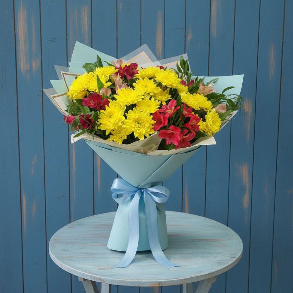Букет цветов из: Альстромерии и Хризантемы в Таёжном