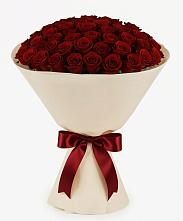 Букет 101 Бордовая роза Блэк Бакарра в Таёжном