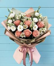 Букет цветов из:  Розы, Альстромерии и Лизиантусы в Таёжном