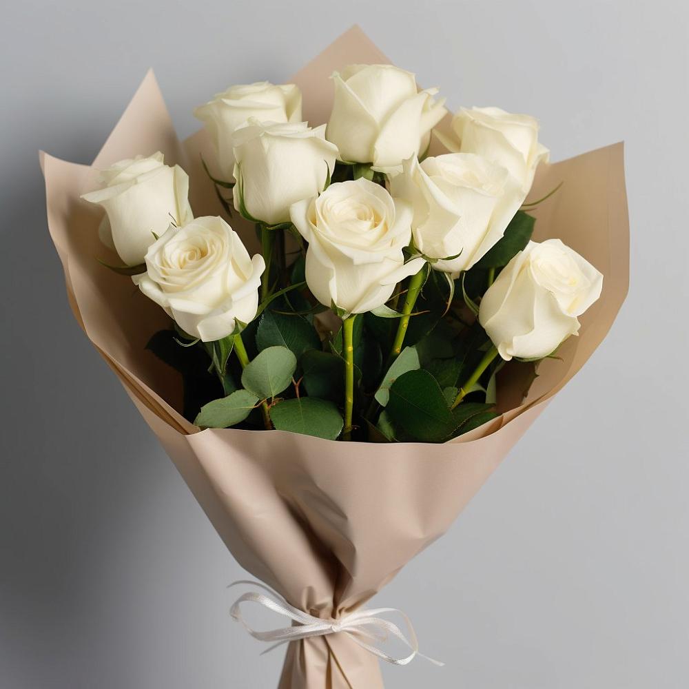 Букет 9 Белых роз Эдлесс Лав в Таёжном