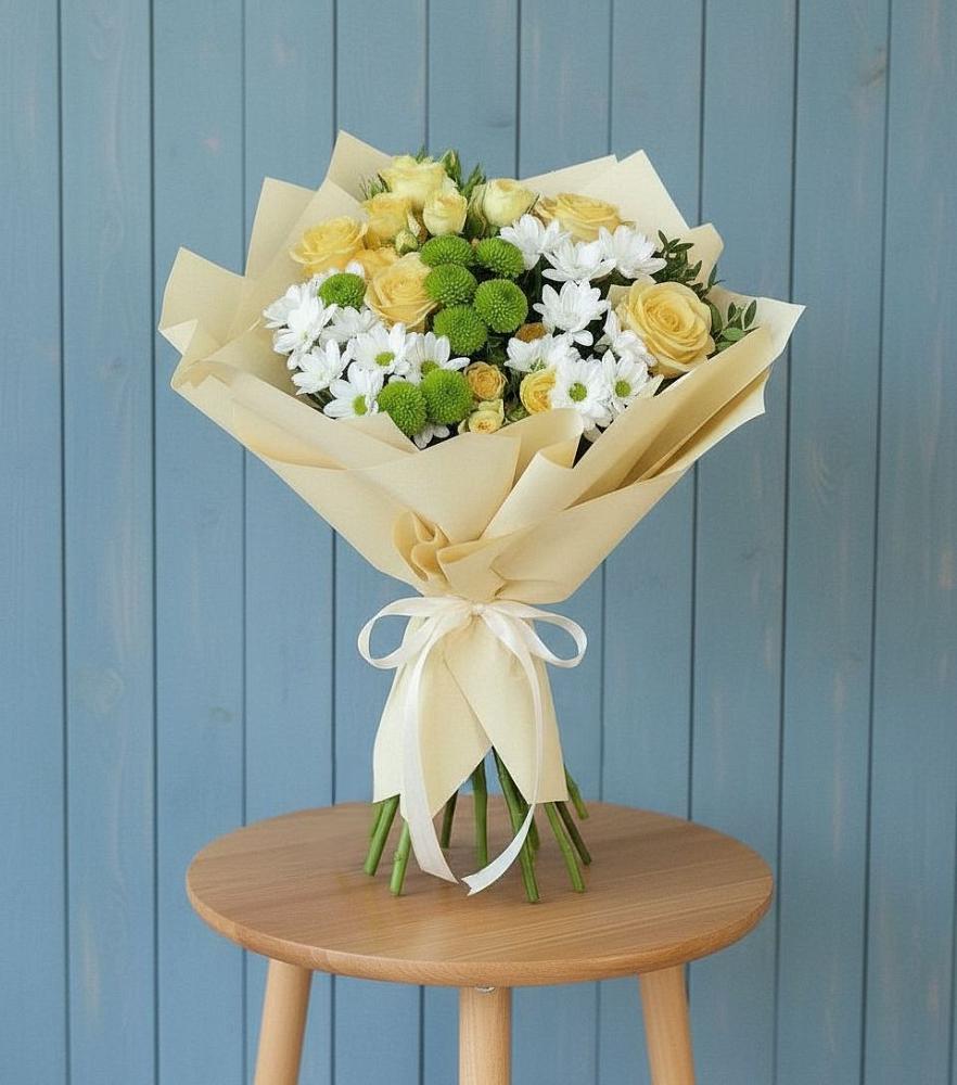 Букет цветов из: Хризантемы и Розы в Таёжном