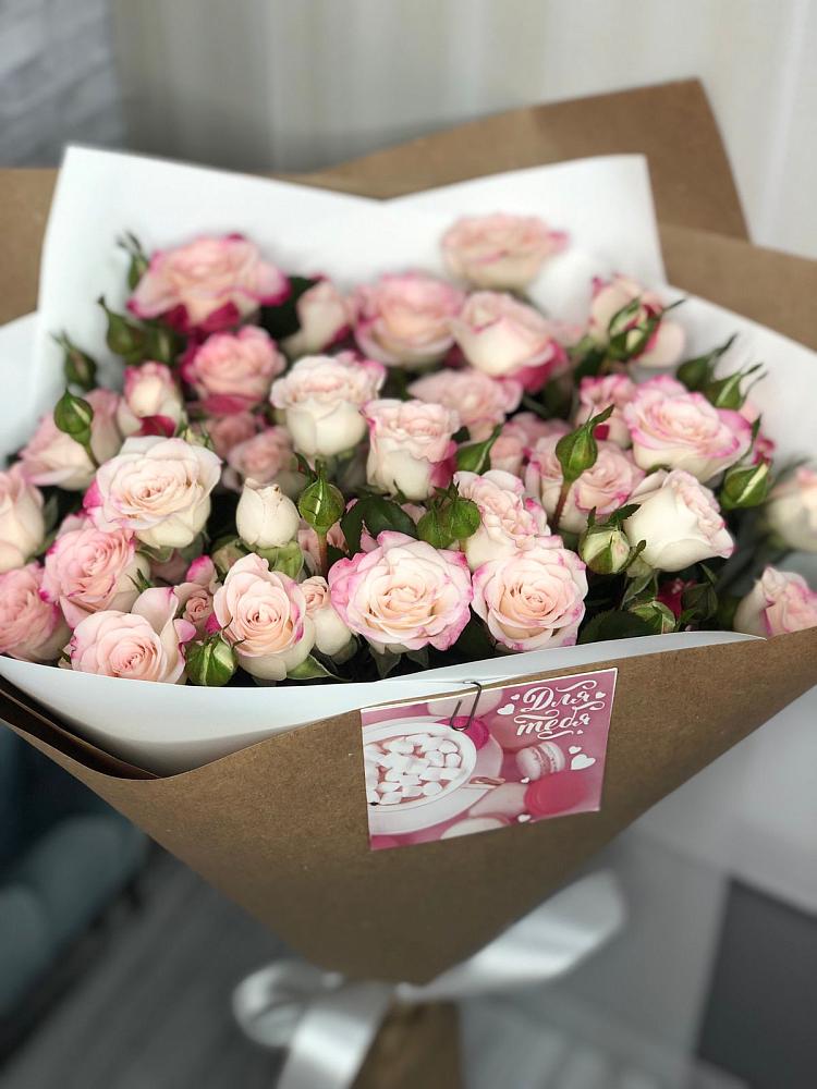 Букет цветов из: Розы в Таёжном