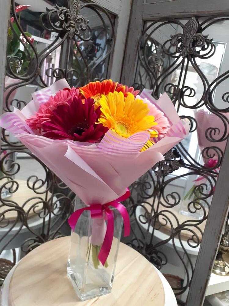 Букет цветов из: Герберы в Таёжном