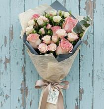 Букет цветов из:  Розы в Таёжном
