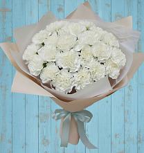 Букет цветов из:  Гвоздики в Таёжном